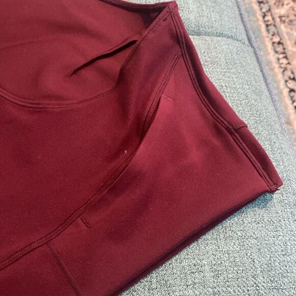 NWT Women’s Tasc Sculptive Crop Tank in Wineberry Sz. XL - Picture 6 of 9